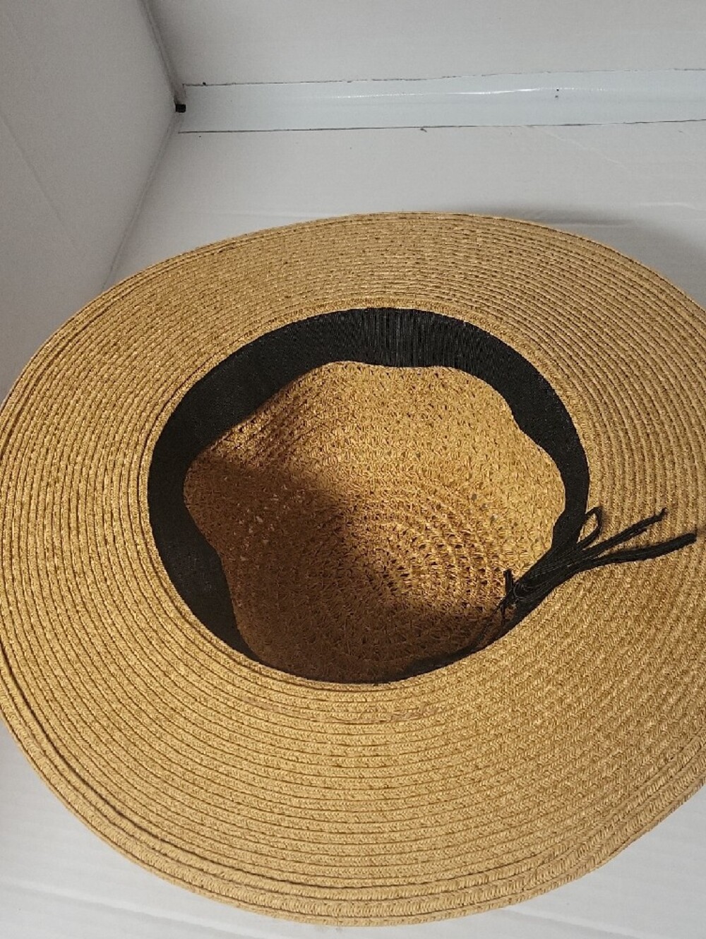 Women’s Straw Sun Hat with Black Band - Tan - Picture 3 of 4